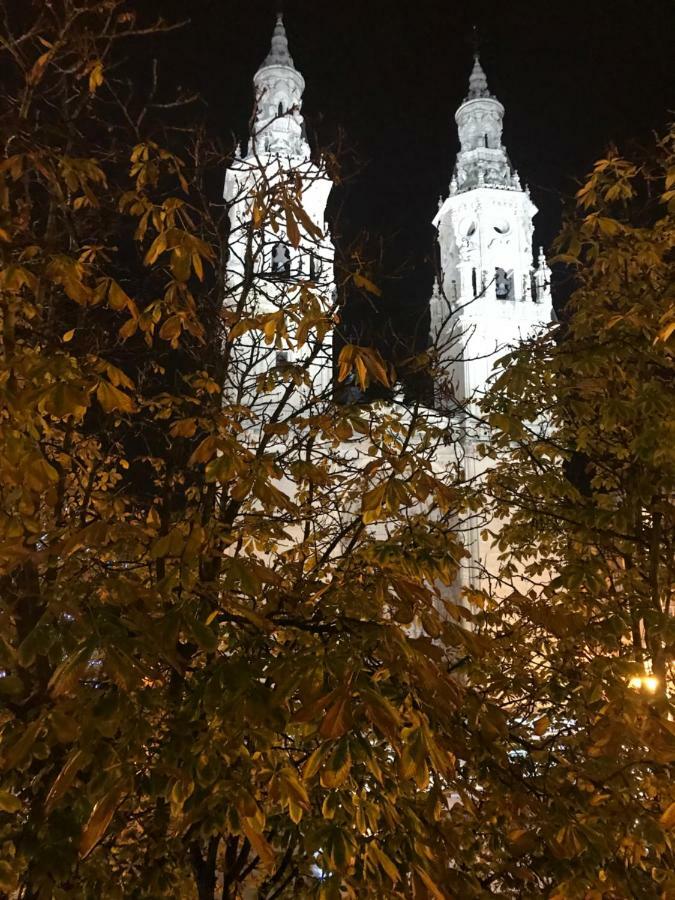 Apto Con Vistas A La Catedral Y Aire Acondicionado Logrono Ngoại thất bức ảnh